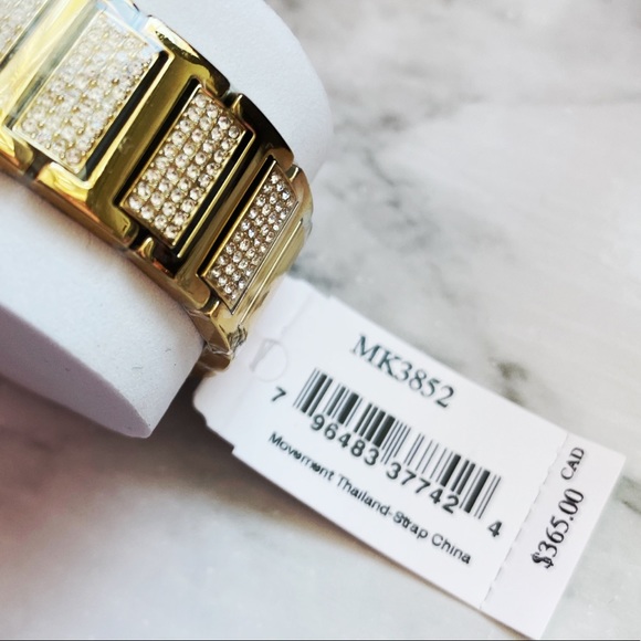 SOLD | Michael KORS Portia Pav Gold diamond watch - Picture 3 of 5